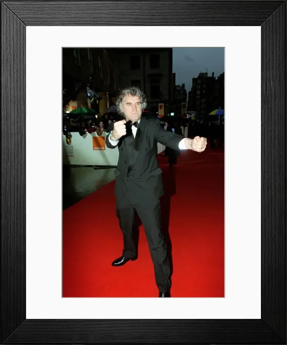 Framed Print : Billy Connolly Comedian / Actor April 98 Arriving for the BAFT Aawards 1998 Framed Print : Billy Connolly Comedian / Actor April 98 Arriving for the BAFT Aawards 1998