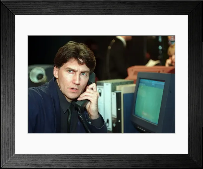 Framed Print : David Banks Actor November 96 Actor who stars as Max in Canary Wharf the Soap Opera Framed Print : David Banks Actor November 96 Actor who stars as Max in Canary Wharf the Soap Opera