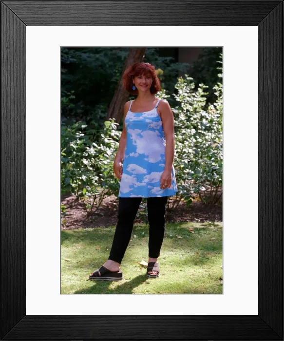 Framed Print : Denise Black Actress August 1998 Who will be staring in The Scarlet Pimpernel in a