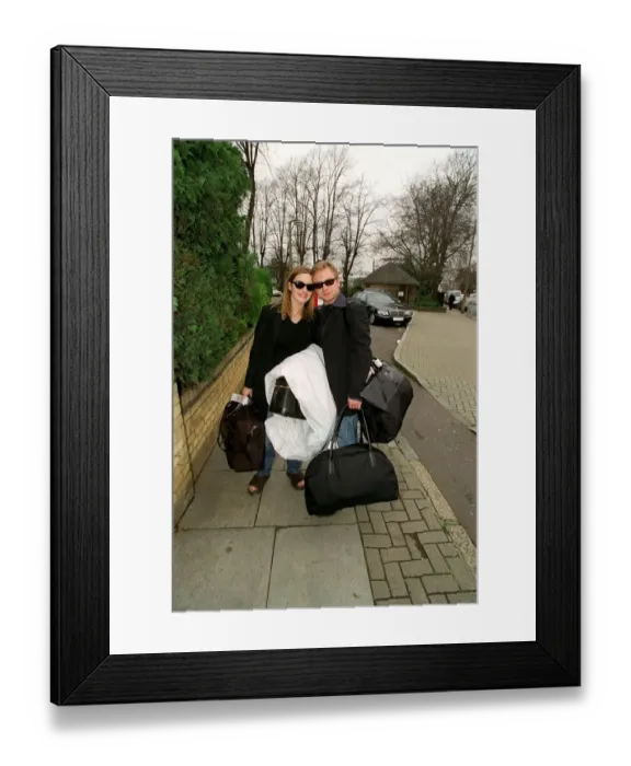 Framed Print : Kate Winslet Actress March 98 Moving in with her new boyfriend Jim Threapleton