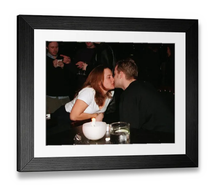 Framed Print : Simon Gregson kisses girlfriend Melissa Hall April 1998 Coronation Street actor