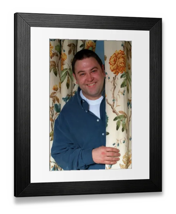 Framed Print : Mark Addy actor who starred in film Full Monty Feb 1998 Framed Print : Mark Addy actor who starred in film Full Monty Feb 1998