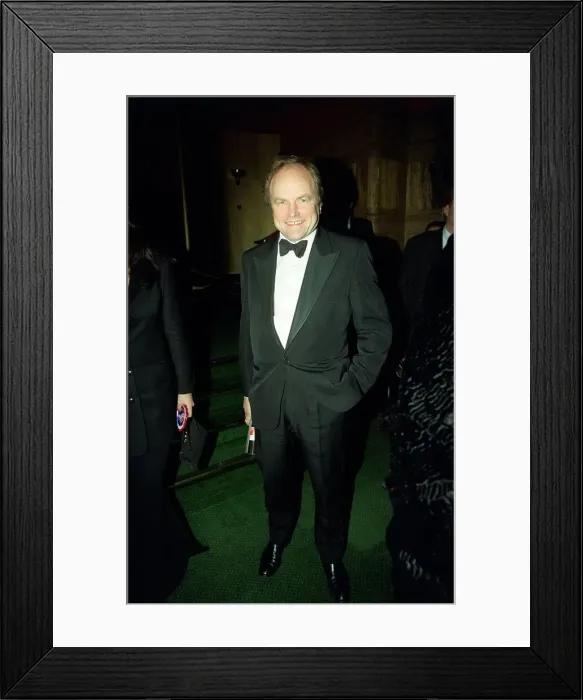 Framed Print : Clive Anderson TV Presenter October 1998 the after show party of Emma Thompson