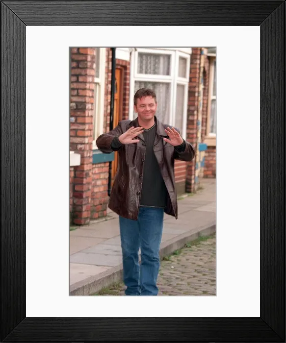 Framed Print : Phil Middlemiss Coronation Street actor October 1998 on the set on his last day as Framed Print : Phil Middlemiss Coronation Street actor October 1998 on the set on his last day as