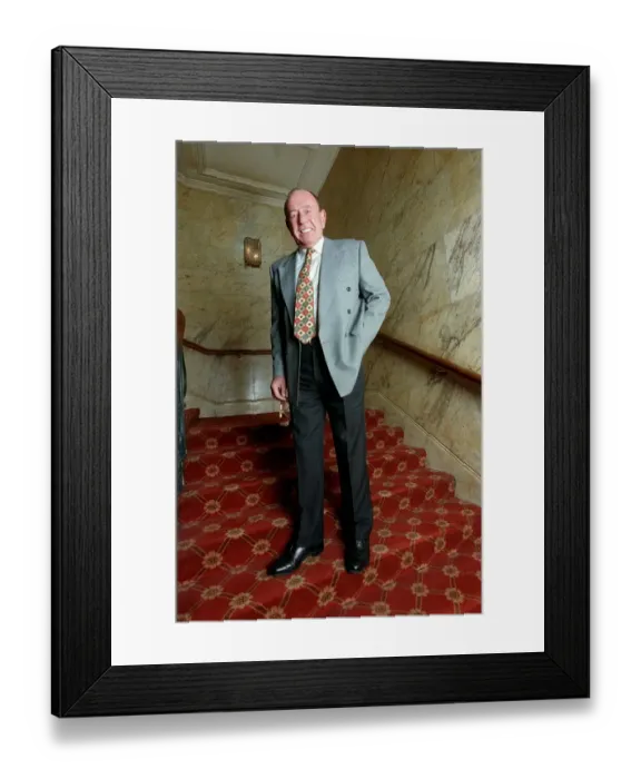 Framed Print : Mike Reed Actor  /  Comedian November 98 Actor who stars in Eastenders