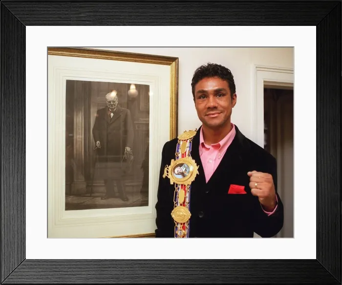 Framed Print : Boxer Kevin Lveshing at home in Westerham standing next to picture of Sir Winston Framed Print : Boxer Kevin Lveshing at home in Westerham standing next to picture of Sir Winston