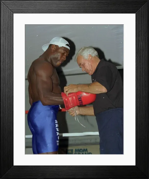 Framed Print : Frank Bruno trains in Las Vegas for his title fight with Mike Tyson with trainer George