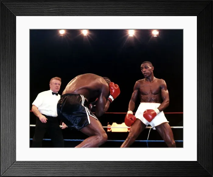 Framed Print : Herol Graham Boxer during fight with Rod Douglas Framed Print : Herol Graham Boxer during fight with Rod Douglas