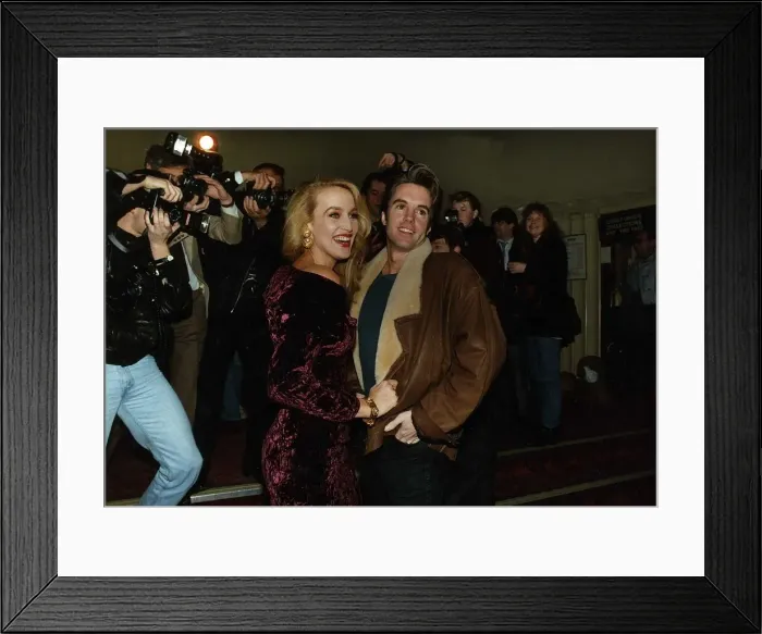 Framed Print : Jerry Hall Actress Supermodel With Her Co Star Sean Cassidy In The Play
