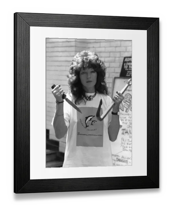 Framed Print : Rula Lenska actress joines Campaign for International Dolphin Protection A©Mirrorpix Framed Print : Rula Lenska actress joines Campaign for International Dolphin Protection A©Mirrorpix