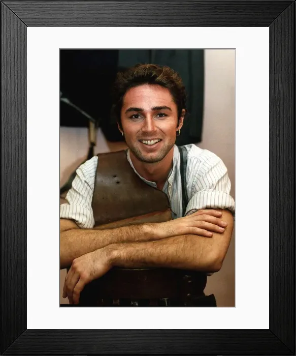 Framed Print : Drew Williams Actor staring in The Bakers wife dbase A©Mirrorpix Framed Print : Drew Williams Actor staring in The Bakers wife dbase A©Mirrorpix