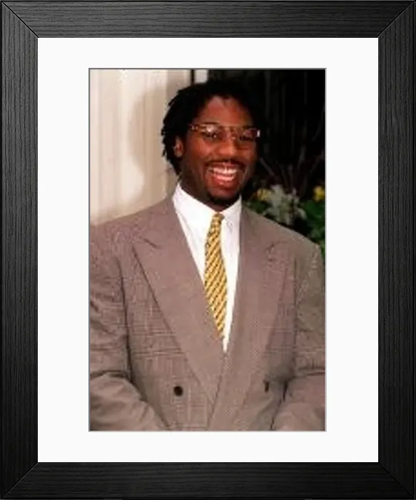 : Lennox Lewis former heavyweight boxing champion : Lennox Lewis former heavyweight boxing champion