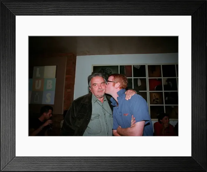 Framed Print : Chris Evans Radio  /  TV Presenter September 1998 With photographer David Bailey