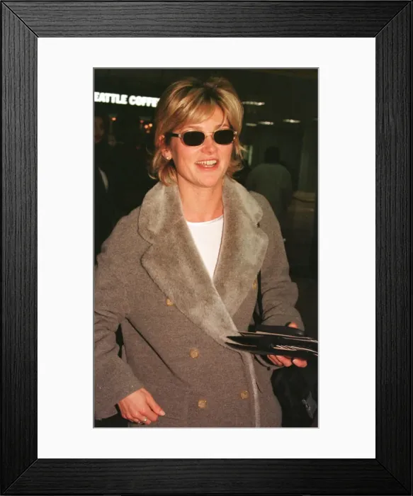 Framed Print : Anthea Turner November 1998 Television Presenter at London Heathrow Airport Framed Print : Anthea Turner November 1998 Television Presenter at London Heathrow Airport