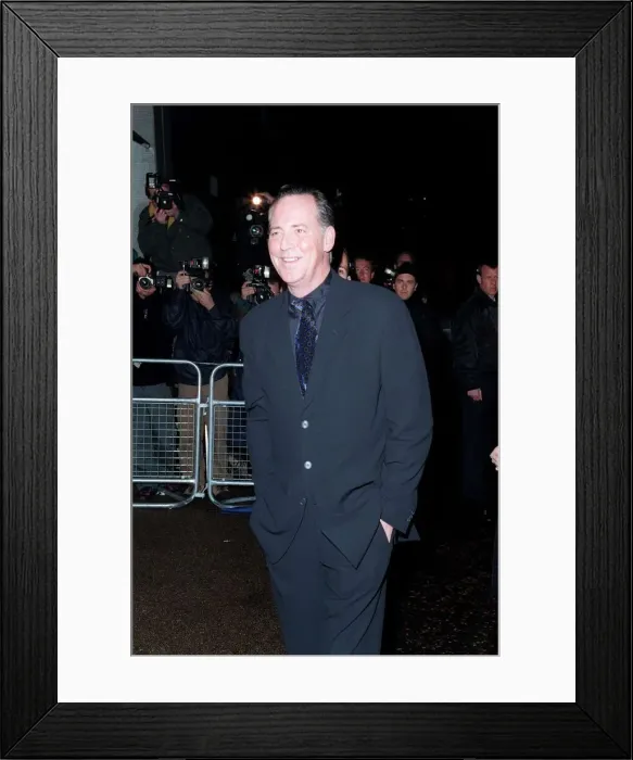 Framed Print : Michael Barrymore Comedian / TV Presenter December 1998 Arriving at the LWT building Framed Print : Michael Barrymore Comedian / TV Presenter December 1998 Arriving at the LWT building