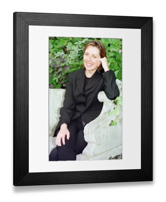 Framed Print : Carol Vorderman TV Presenter September 1998 A©mirrorpix Framed Print : Carol Vorderman TV Presenter September 1998 A©mirrorpix