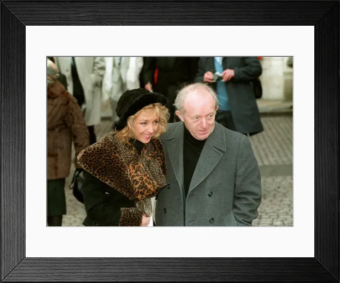 Framed Print : Paul Daniels TV Presenter and Magician and wife 1994 at Les Dawsons Memorial Framed Print : Paul Daniels TV Presenter and Magician and wife 1994 at Les Dawsons Memorial