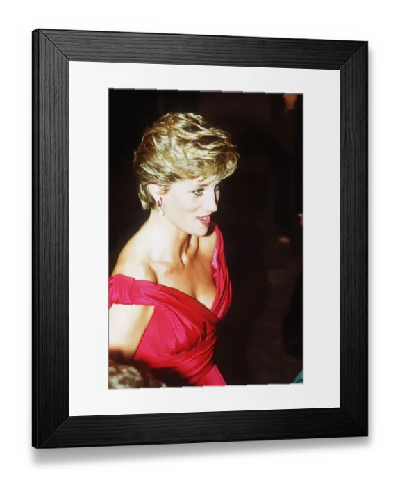 Framed Print : Diana, Princess of Wales, wearing a Victor Edelstein evening dress to a performance of