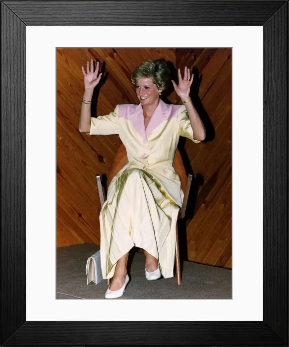 Framed Print : Princess Diana at the Nottingham and Notts Society for the Deaf in Forest Road Framed Print : Princess Diana at the Nottingham and Notts Society for the Deaf in Forest Road
