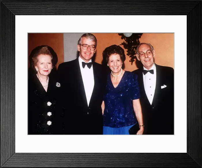 Framed Print : Margaret Thatcher with John Major and Norma Major and her Husband Denis Thatcher at her Framed Print : Margaret Thatcher with John Major and Norma Major and her Husband Denis Thatcher at her