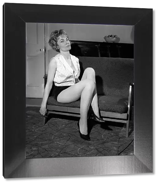 Sheila Hancock April 1961 Actress wearing tight