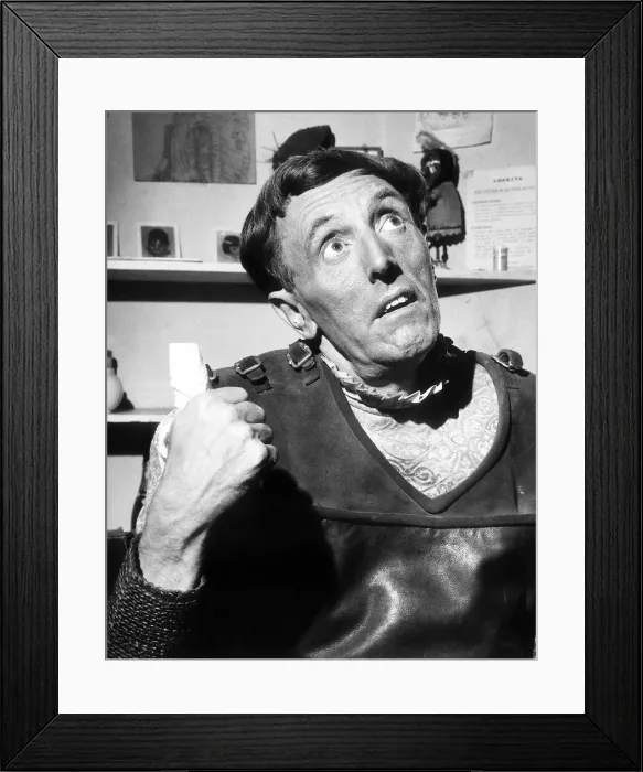 Framed Print : Cardew Robinson Actor - July 1965 in his dressing room at the drury Theatre Framed Print : Cardew Robinson Actor - July 1965 in his dressing room at the drury Theatre