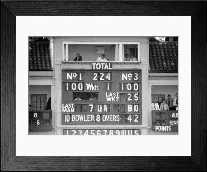 Framed Print : Cricket The Ashes England v Australia 1st Test at Lords June 1985