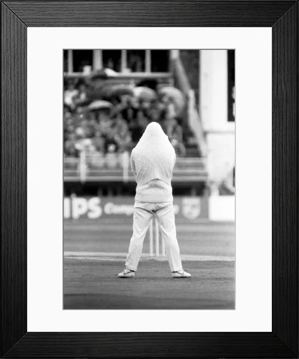 Framed Print : Cricket The Ashes England v Australia 5th Test at Edgbaston August 1985 Framed Print : Cricket The Ashes England v Australia 5th Test at Edgbaston August 1985