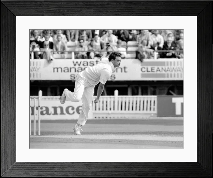 Framed Print : Cricket The Ashes England v Australia 5th Test at Edgbaston August 1985