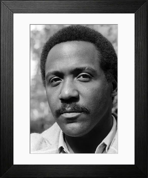 Framed Print : Actor Richard Rowntree September 1978 Off to South Africa to begin shooting Framed Print : Actor Richard Rowntree September 1978 Off to South Africa to begin shooting