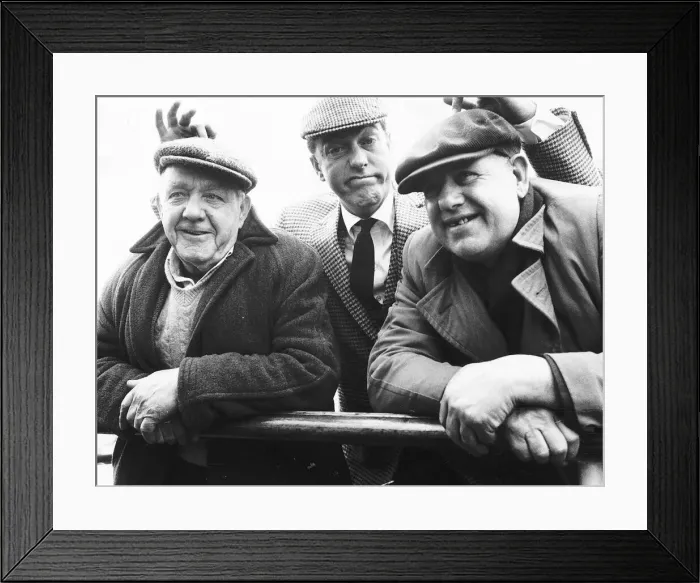 Framed Print : Dick Van Dyke actor with stevadores in Southamton docks on board the Bremen Framed Print : Dick Van Dyke actor with stevadores in Southamton docks on board the Bremen