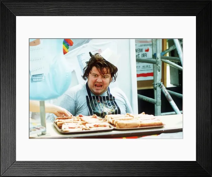 Framed Print : Robbie Coltrane Actor and Comedian preparing fr his LWT TV Special August Framed Print : Robbie Coltrane Actor and Comedian preparing fr his LWT TV Special August