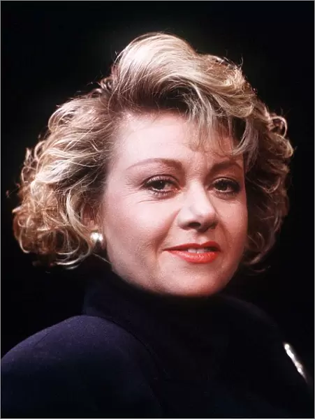 Elaine Paige the singer to appear in the musical Anything Goes January 1989