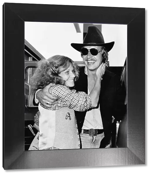 David Soul TV  /  Film Actor  /  Singer with Pamela Mcmyler - May 1978 Dbase MSI