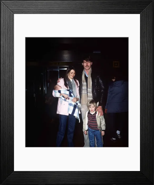 Framed Print : Christopher Reeve actor and Gaye Exton with Son Matthew Framed Print : Christopher Reeve actor and Gaye Exton with Son Matthew