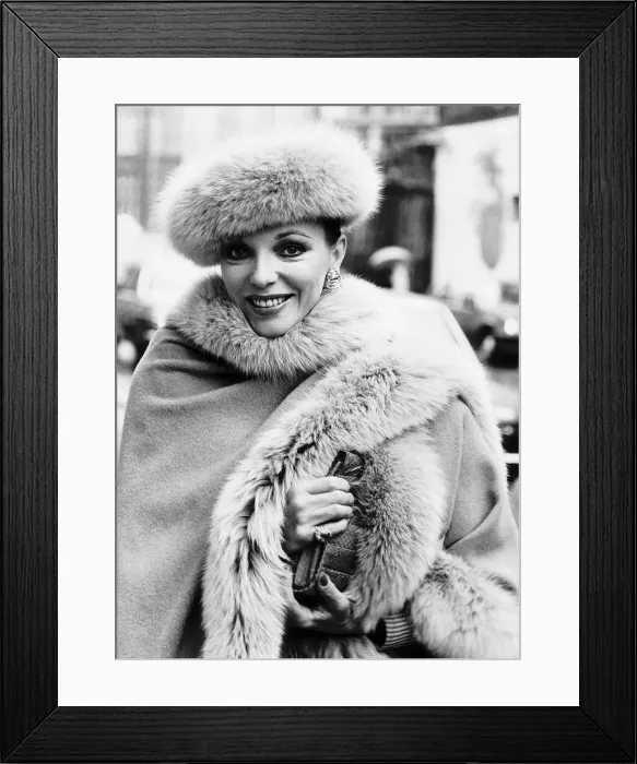 Framed Print : Joan Collins actress, April 1985 Framed Print : Joan Collins actress, April 1985