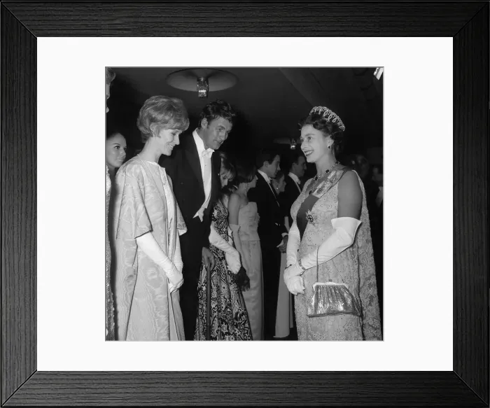 Framed Print : Queen Elizabeth ll meets actor Bill Travers and actress Virginia McKenna at the Royal Framed Print : Queen Elizabeth ll meets actor Bill Travers and actress Virginia McKenna at the Royal