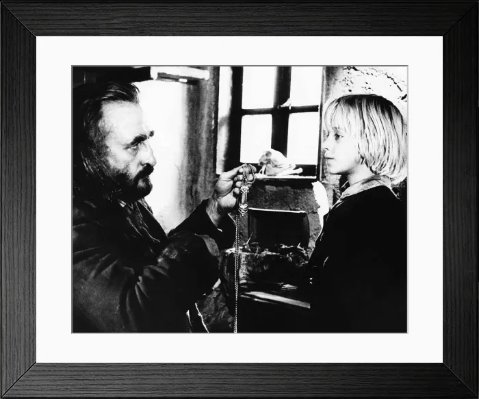 Framed Print : Films Oliver Twist George C Scott Actor playing the part of Fagin Framed Print : Films Oliver Twist George C Scott Actor playing the part of Fagin