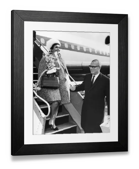 Framed Print : Sir Laurence Olivier actor and wife Joan Plowright actress arriving at London Airport Framed Print : Sir Laurence Olivier actor and wife Joan Plowright actress arriving at London Airport