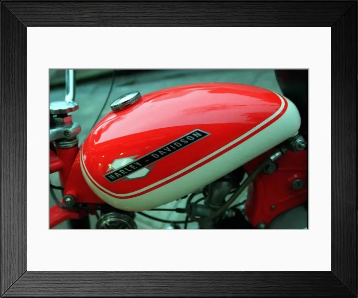 Framed Print : Harley Davidson Aermacchi December 1999 for Road Record supplement red Framed Print : Harley Davidson Aermacchi December 1999 for Road Record supplement red