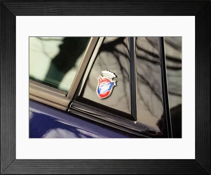 Framed Print : FORD FOCUS 4 DOOR SALOON April 1999 Ghia badge logo Framed Print : FORD FOCUS 4 DOOR SALOON April 1999 Ghia badge logo