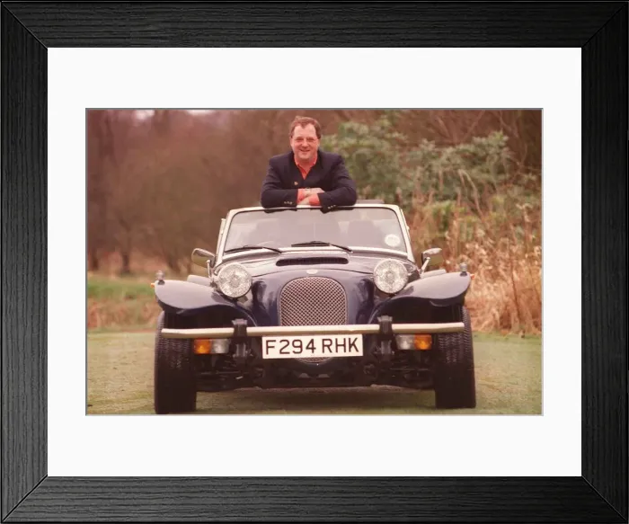 Framed Print : PETER SHAND WITH HIS PANTHER KALISTA March 1999 Framed Print : PETER SHAND WITH HIS PANTHER KALISTA March 1999