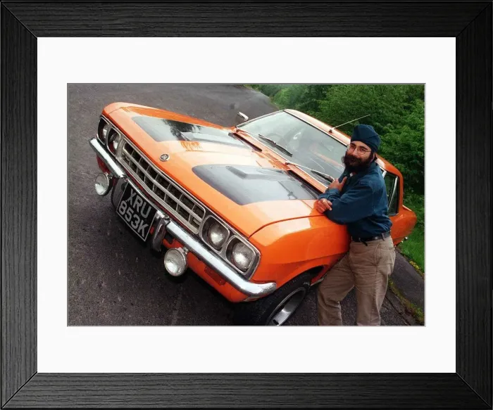 Framed Print : Manjit Singh Saggu with his orange pick-up Jue 1999 Framed Print : Manjit Singh Saggu with his orange pick-up Jue 1999