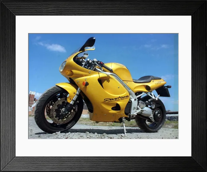 Framed Print : Triumph Daytona T 595 Motorbike for Road Record Framed Print : Triumph Daytona T 595 Motorbike for Road Record