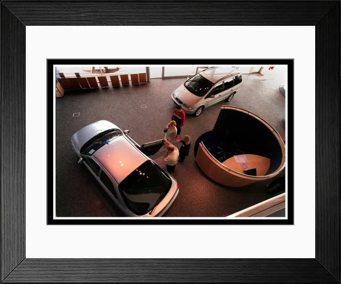Framed Print : NEW FORD CAR DEALERSHIP IN EDINBURGH SEPTEMBER 1999 FOR ROAD RECORD SHOWROOM Framed Print : NEW FORD CAR DEALERSHIP IN EDINBURGH SEPTEMBER 1999 FOR ROAD RECORD SHOWROOM