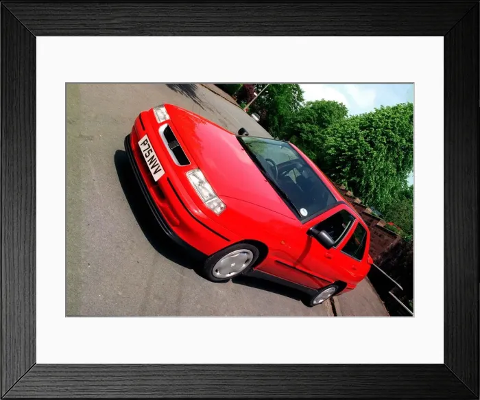 Framed Print : SEAT TOLEDO car red Framed Print : SEAT TOLEDO car red