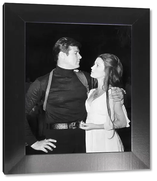 Roger Moore Actor 'James Bond'with Jane Seymour 'Solitaire'
