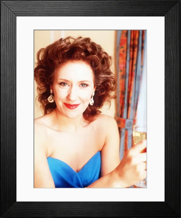 Framed Print : Actress Anita Dobson poses for studio shots - May 1989 dbase MSI Framed Print : Actress Anita Dobson poses for studio shots - May 1989 dbase MSI