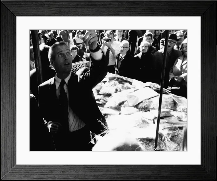 Framed Print : Paul Newman actor - October 1972 during filming break from The Mackintosh