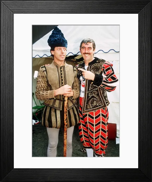 Framed Print : John Alderton Actor Performance Of Hamlet - June 1989 Dbase MSI Framed Print : John Alderton Actor Performance Of Hamlet - June 1989 Dbase MSI